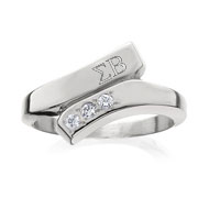 Swirl Ring with Cubic Zirconias Swirl Ring with Cubic Zirconias