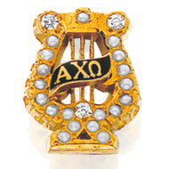 Crown Pearl Badge with 3 Diamonds