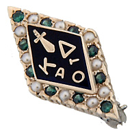 Standard Alternating Pearl & Emerald Badge