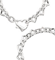 Engraved Heart Link Bracelet